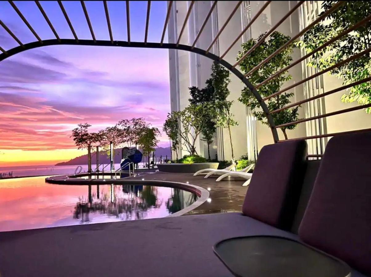 Kota Kinabalu City Centre @ The Shore By Casa Yolo Exterior photo